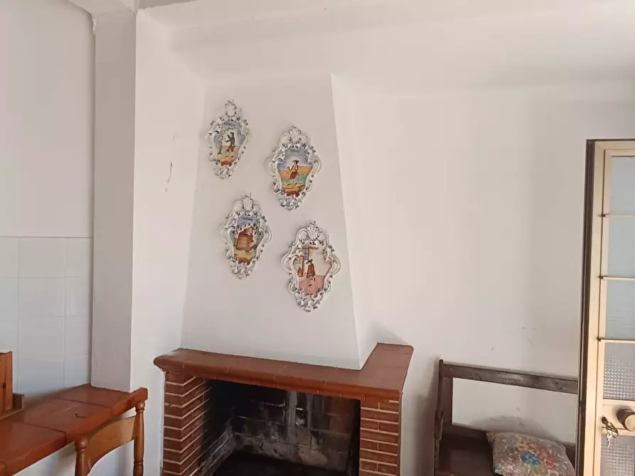 Immagine 2 di Casa indipendente in vendita  in Camminate di Sotto a Bassiano