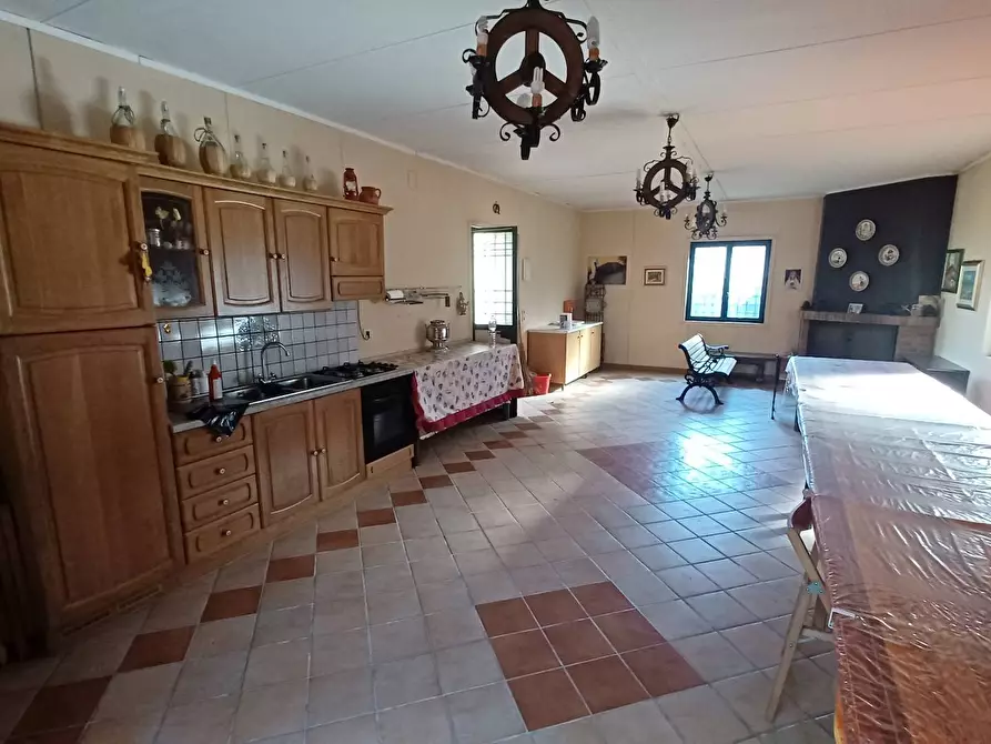 Immagine 5 di Casa indipendente in vendita  in Campo Lupino a Arnara