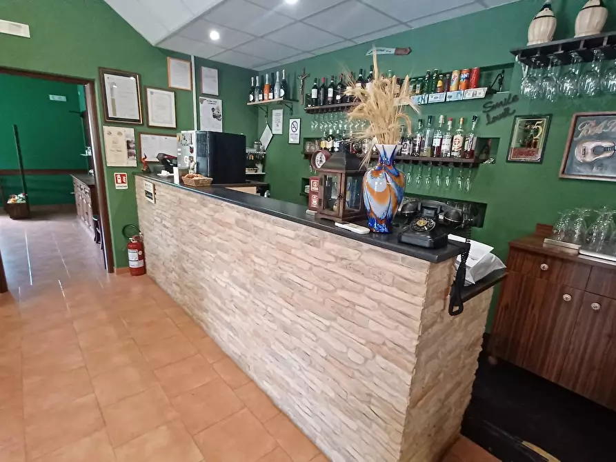 Immagine 3 di Locale commerciale in vendita  in Via Cerreto 50 a Bassiano