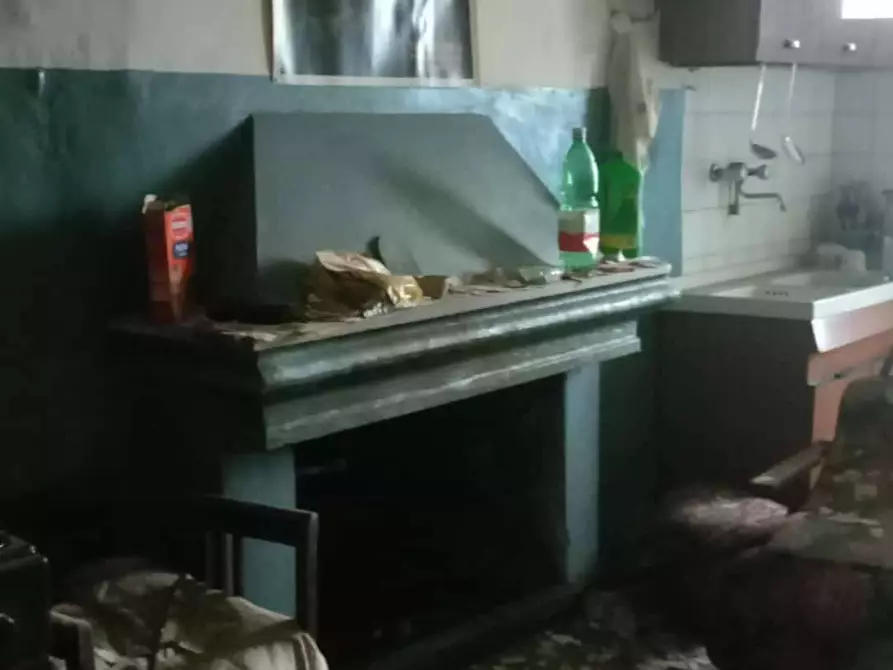 Immagine 11 di Appartamento in vendita  in Via Maria De Mattias a Arnara