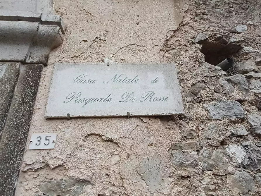 Immagine 22 di Appartamento in vendita  in Via Maria De Mattias a Arnara