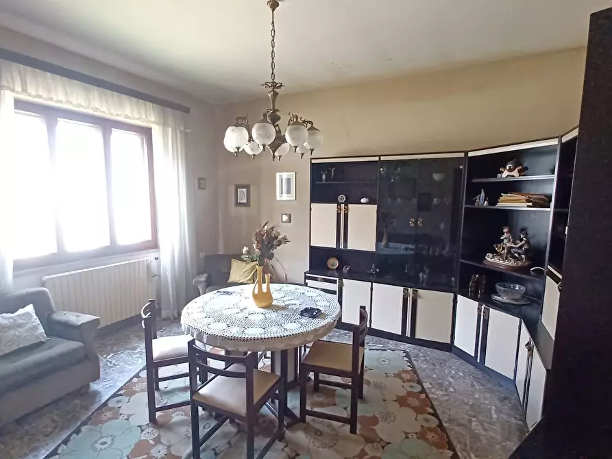 Immagine 2 di Appartamento in vendita  in Via Utrina a Arnara