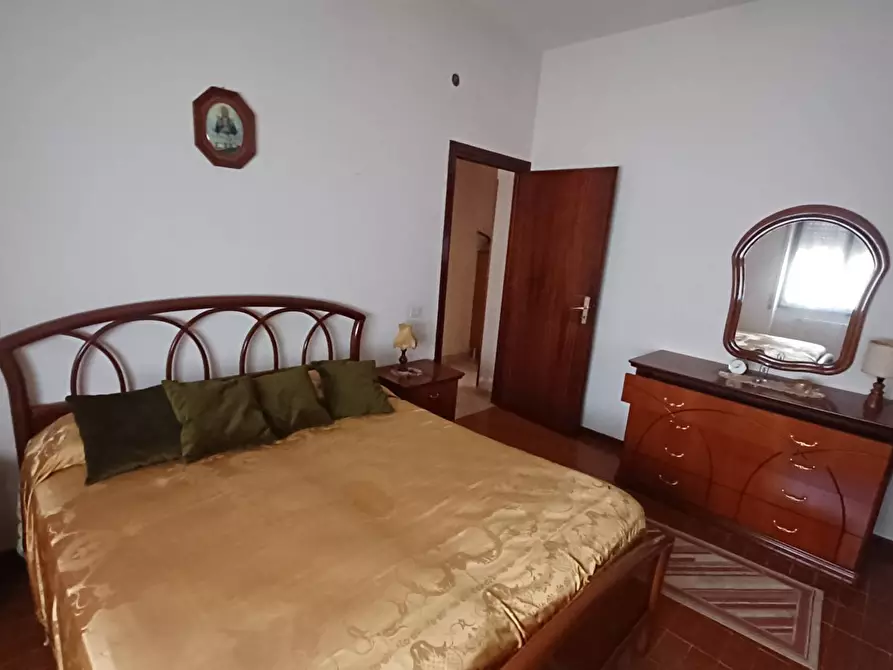 Immagine 8 di Appartamento in vendita  in Via Utrina a Arnara