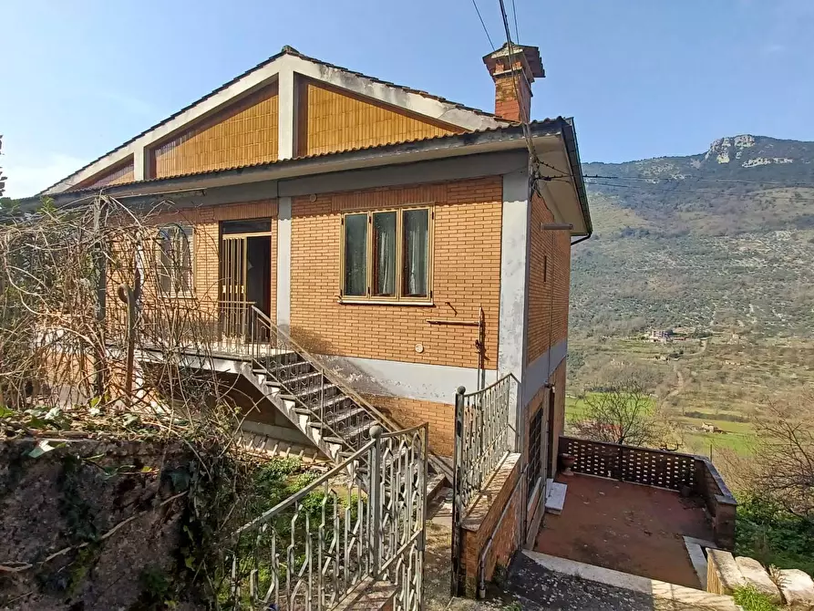 Immagine 11 di Appartamento in vendita  in Via Utrina a Arnara