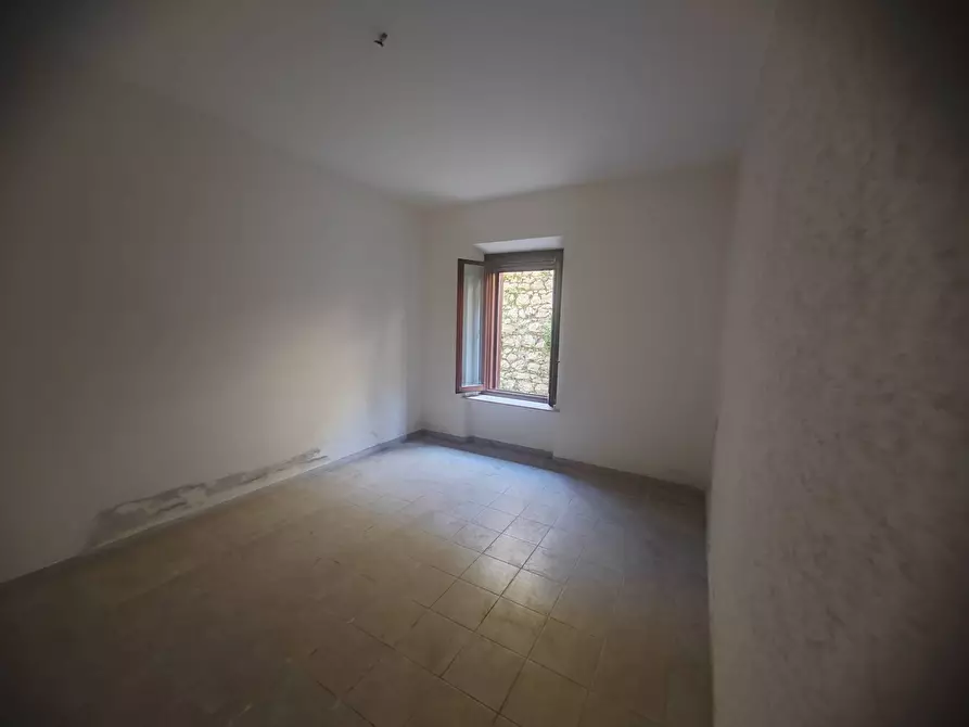 Immagine 11 di Appartamento in vendita  in Via Roma 87 a Arnara