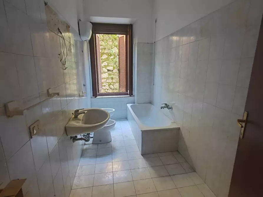 Immagine 12 di Appartamento in vendita  in Via Roma 87 a Arnara