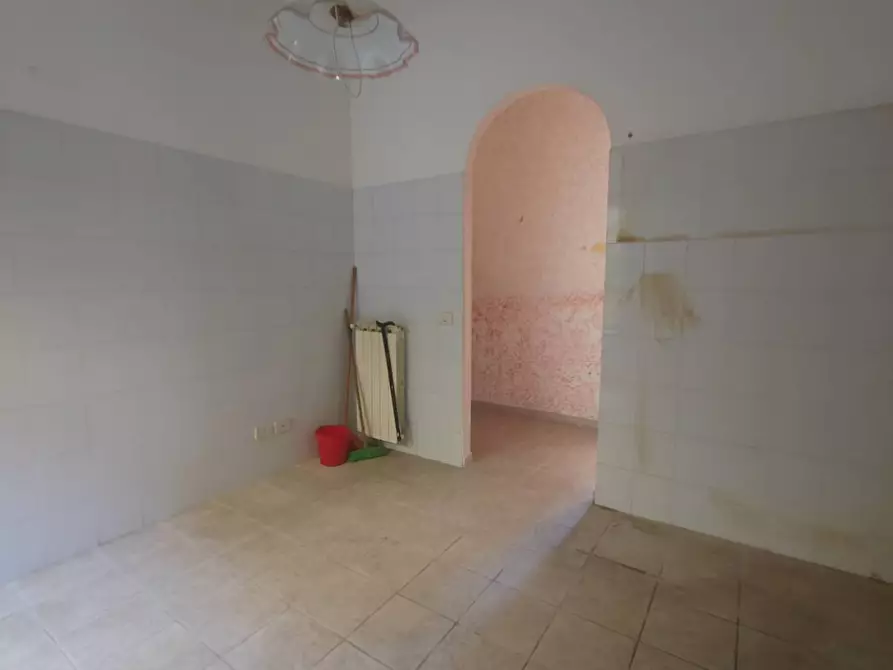 Immagine 8 di Appartamento in vendita  in Via Roma 87 a Arnara