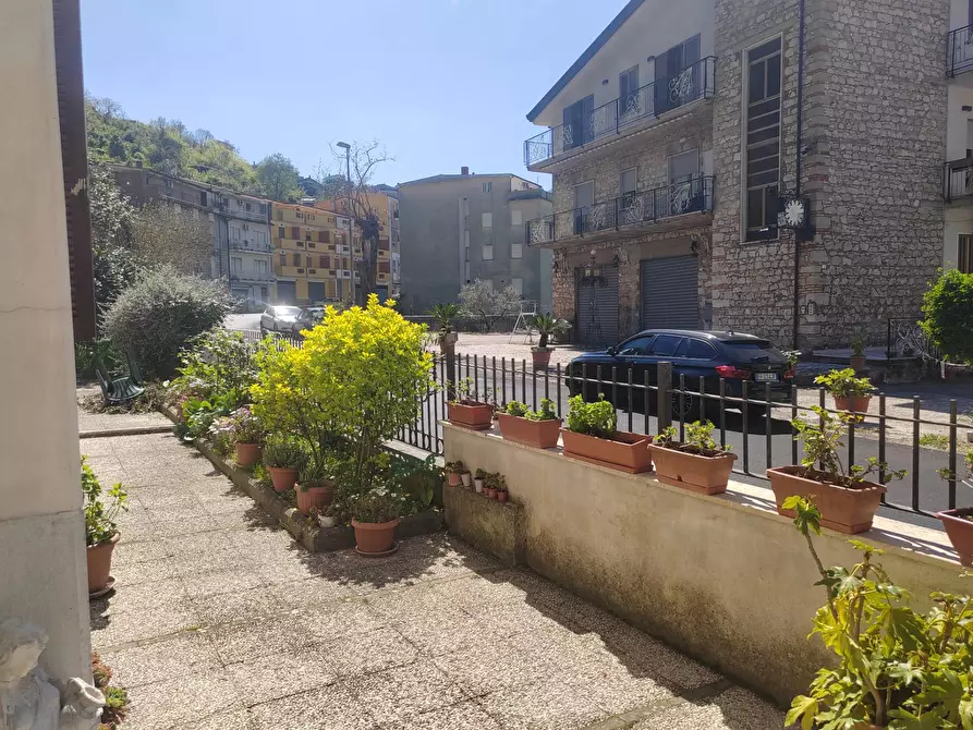 Immagine 13 di Appartamento in vendita  in Via Roma 87 a Arnara