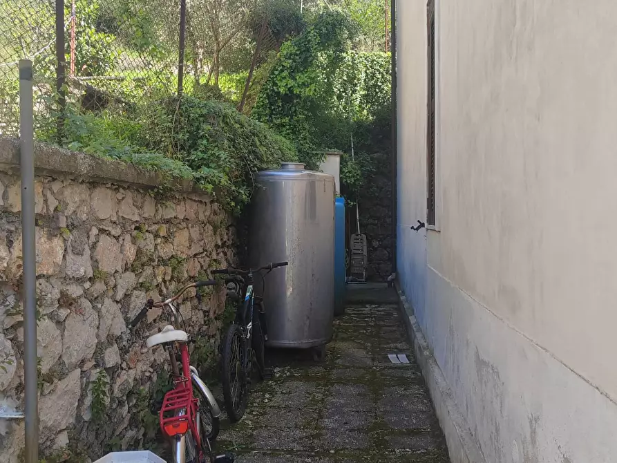 Immagine 15 di Appartamento in vendita  in Via Roma 87 a Arnara