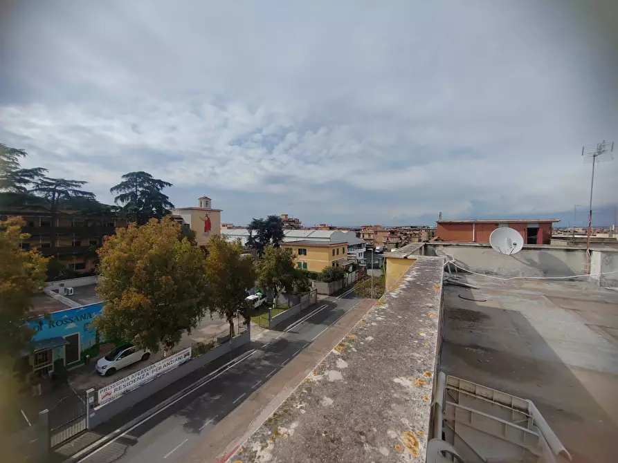 Immagine 6 di Palazzo in vendita  in Via Di Torrenova 218 a Acquedolci