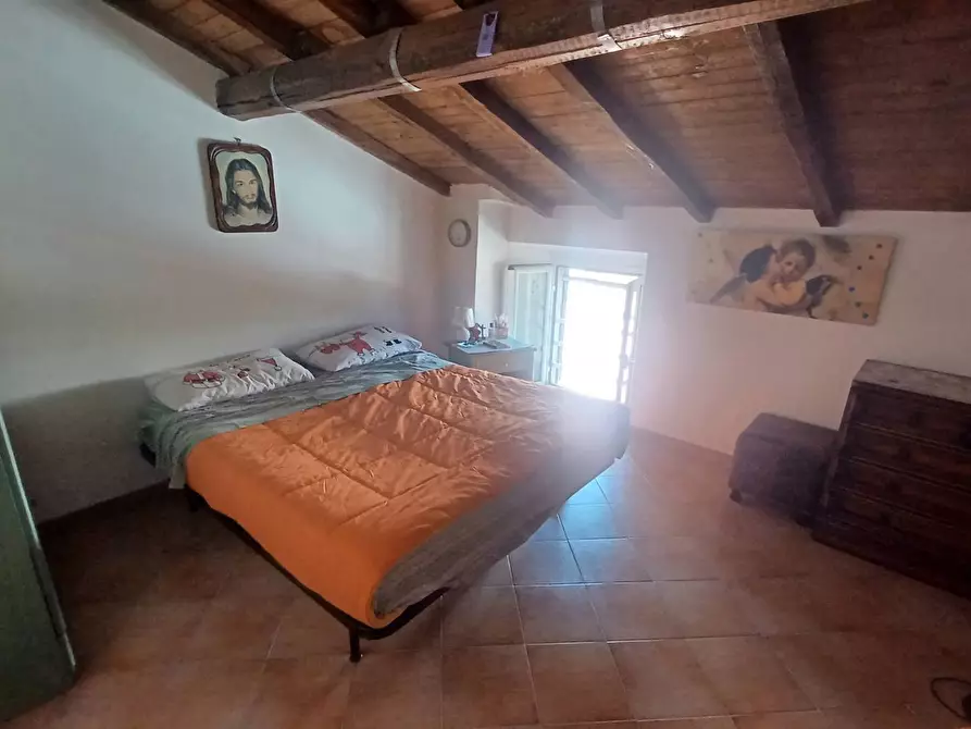 Immagine 9 di Appartamento in vendita  in Via Dante Alighieri 20 a Bassiano