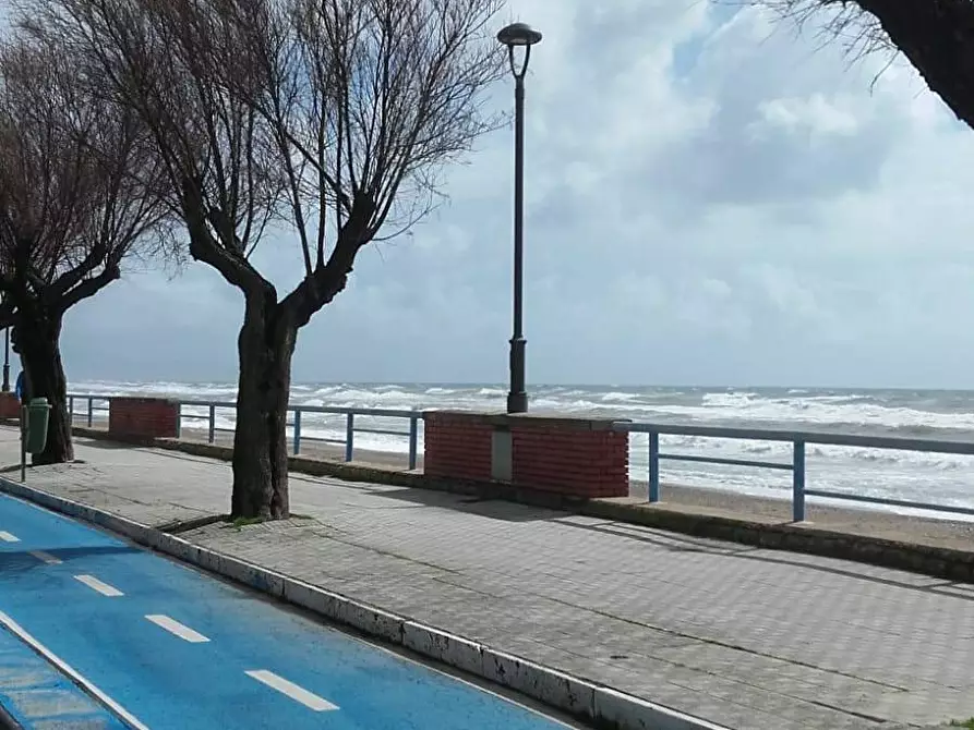 Immagine 6 di Attività commerciale in vendita  in Via Veneto 2 a Terracina