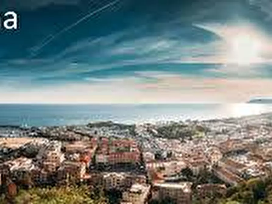 Immagine 8 di Attività commerciale in vendita  in Via Veneto 2 a Terracina