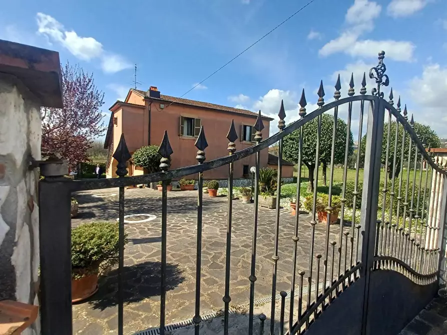 Immagine 26 di Villa in vendita  in Via Fosso Del Lupo a Anagni