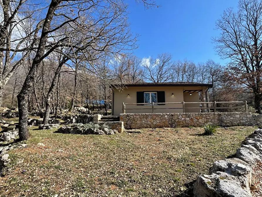 Immagine 22 di Casa indipendente in affitto  a Vico Nel Lazio