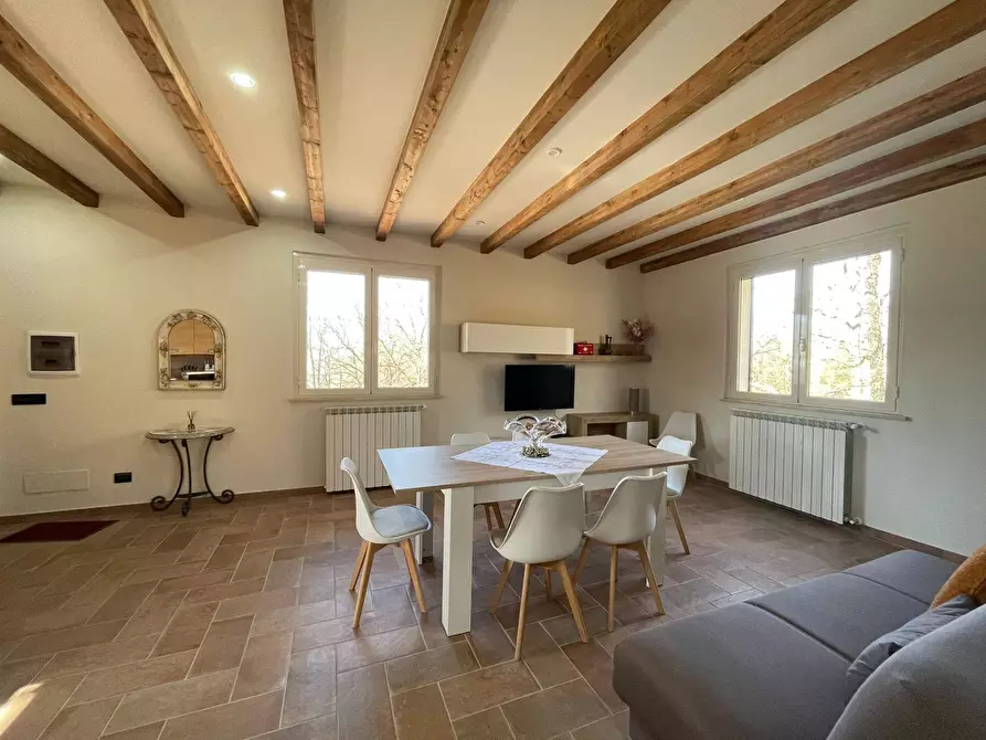 Immagine 1 di Casa indipendente in affitto  a Vico Nel Lazio