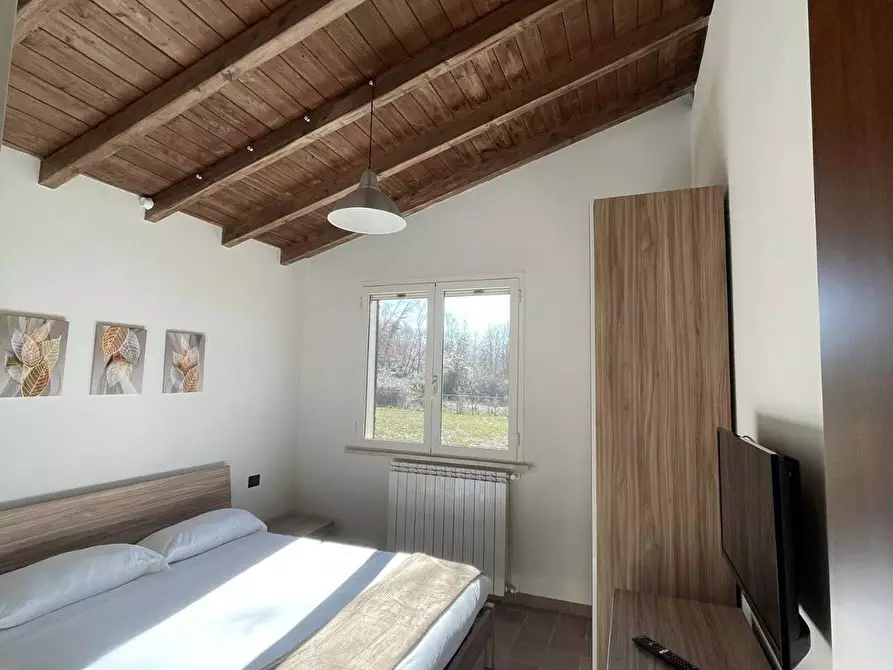 Immagine 11 di Casa indipendente in affitto  a Vico Nel Lazio