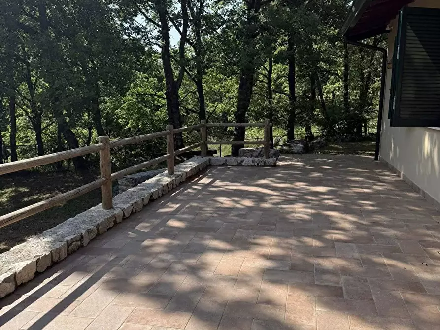 Immagine 17 di Casa indipendente in affitto  a Vico Nel Lazio