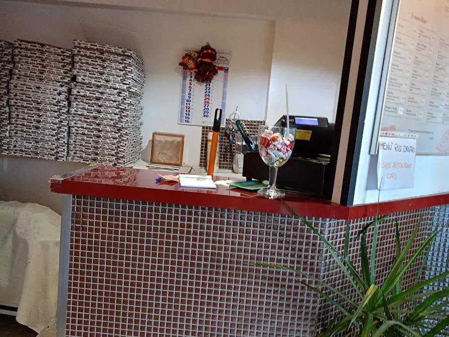 Immagine 13 di Attività commerciale in vendita  in Via Veneto 2 a Terracina