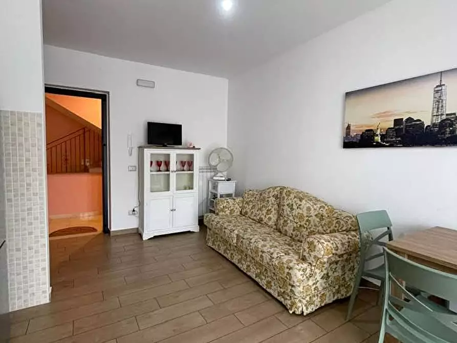 Immagine 3 di Appartamento in vendita  in via campania a Alatri