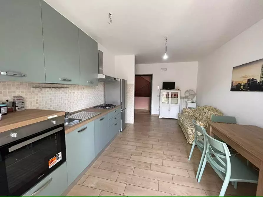 Immagine 1 di Appartamento in vendita  in via campania a Alatri