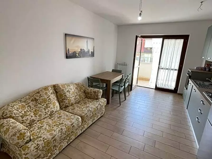 Immagine 5 di Appartamento in vendita  in via campania a Alatri