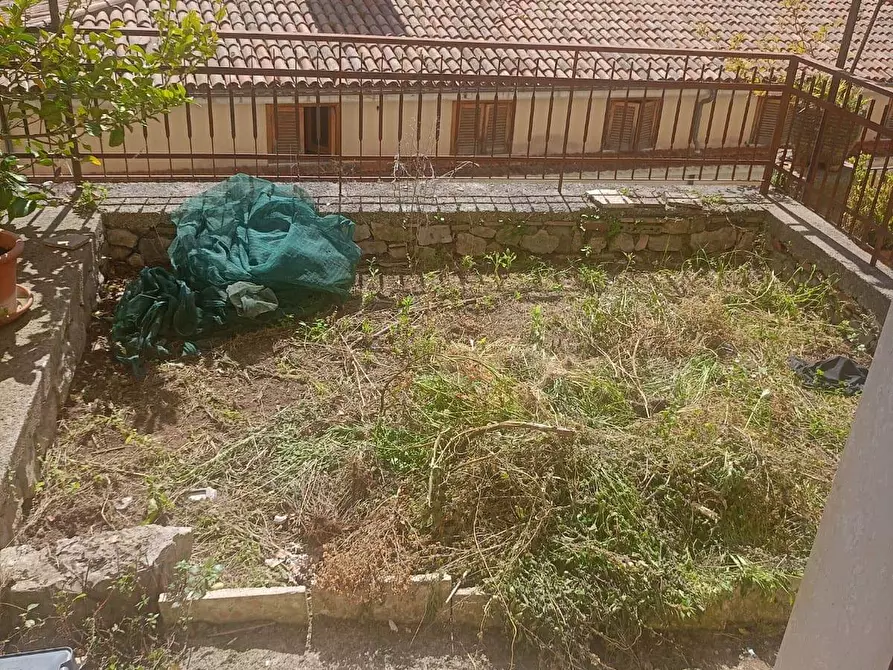 Immagine 4 di Appartamento in vendita  in via madonna a Vallecorsa