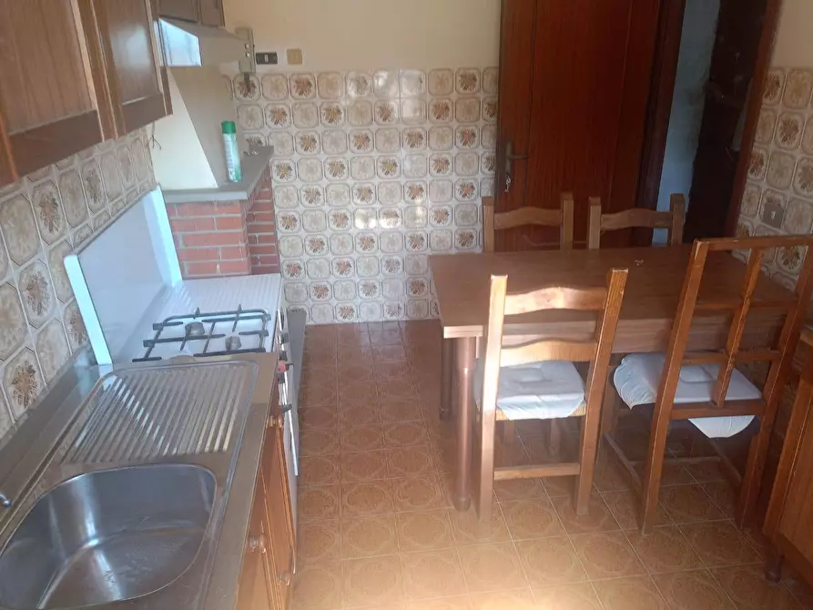 Immagine 3 di Appartamento in vendita  in via madonna a Vallecorsa