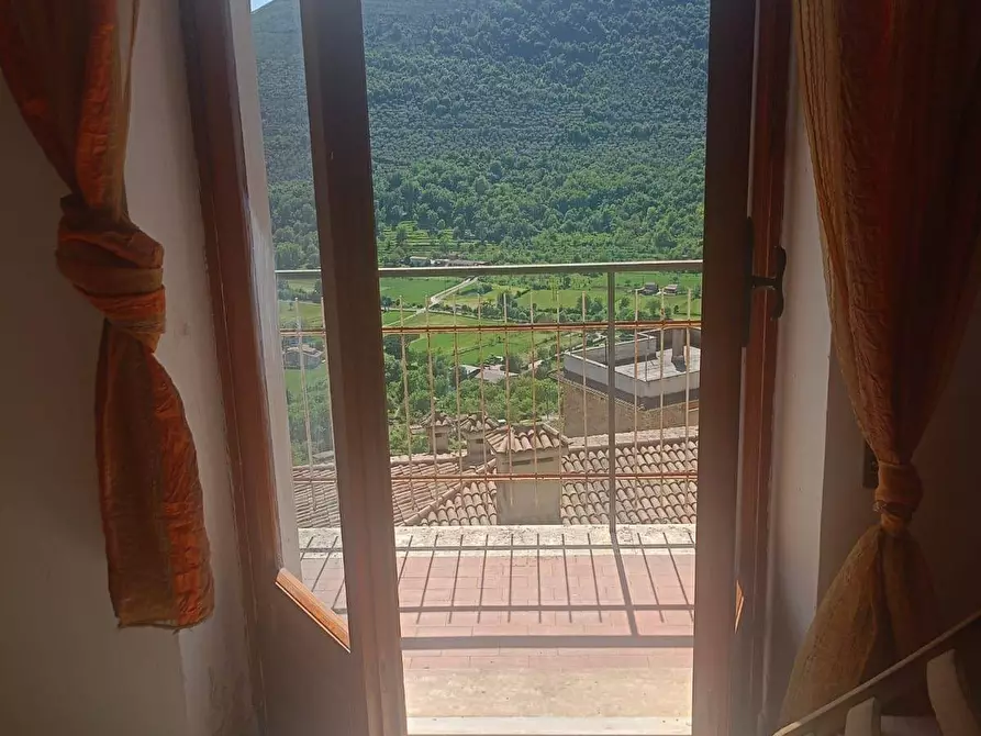 Immagine 9 di Appartamento in vendita  in via madonna a Vallecorsa