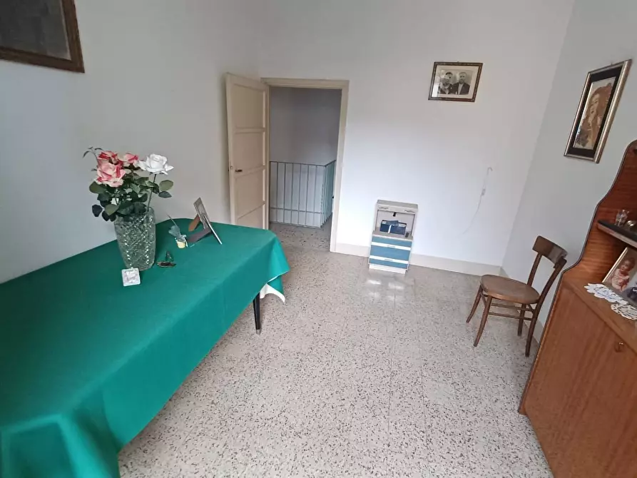 Immagine 4 di Palazzo in vendita  in via della stazione 167 a Priverno