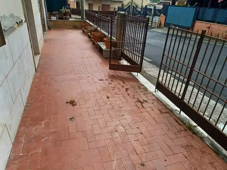 Immagine 2 di Palazzo in vendita  in via della stazione 167 a Priverno