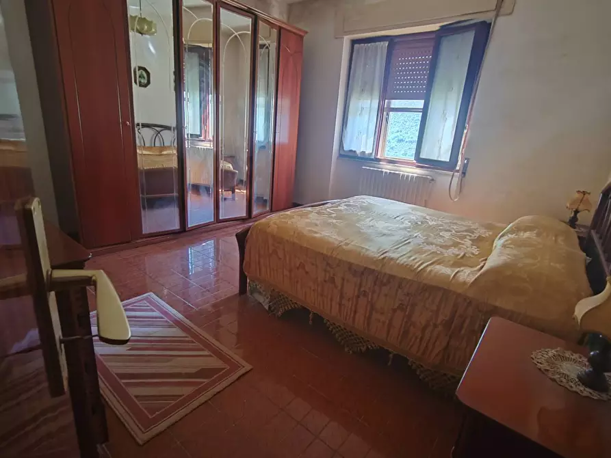 Immagine 10 di Appartamento in vendita  in Via Utrina a Arnara