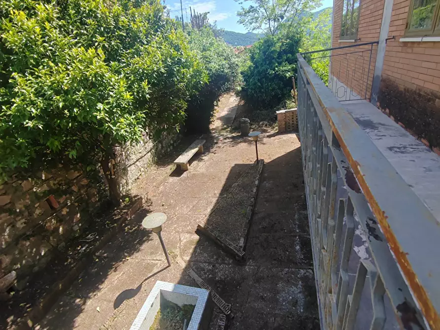 Immagine 14 di Appartamento in vendita  in Via Utrina a Arnara