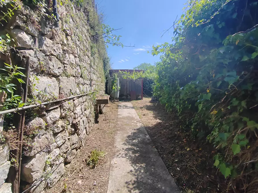 Immagine 15 di Appartamento in vendita  in Via Utrina a Arnara
