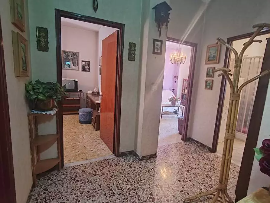 Immagine 15 di Palazzo in vendita  in viale della libertà 50 a Ceccano