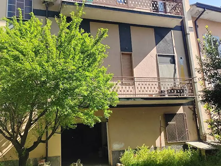 Immagine 4 di Palazzo in vendita  in viale della libertà 50 a Ceccano