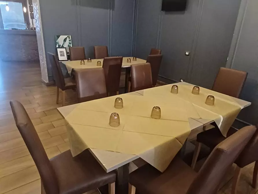 Immagine 11 di Attività commerciale in affitto  in Via S.Angelo in Villa 118 a Veroli