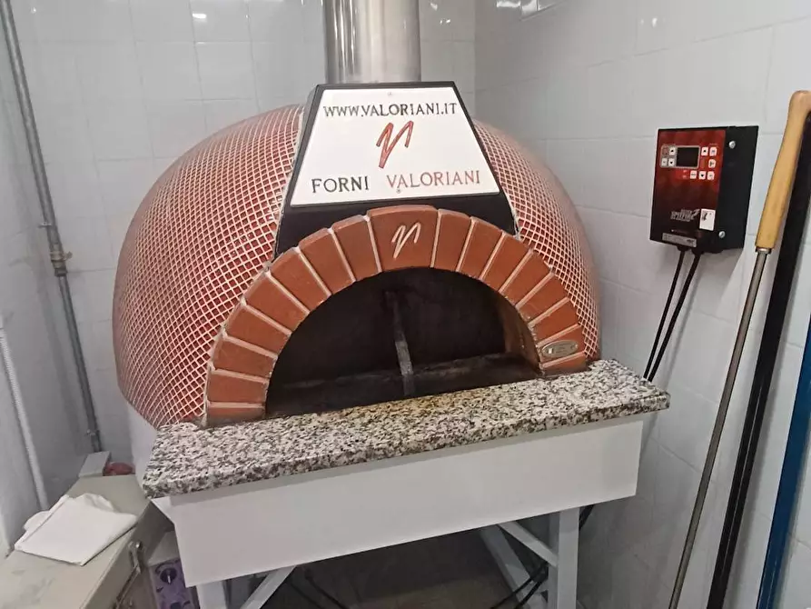 Immagine 15 di Attività commerciale in affitto  in Via S.Angelo in Villa 118 a Veroli