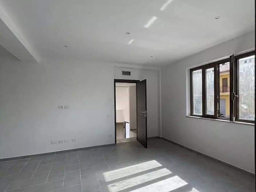 Immagine 5 di Appartamento in vendita  in via valle 69 a Alatri