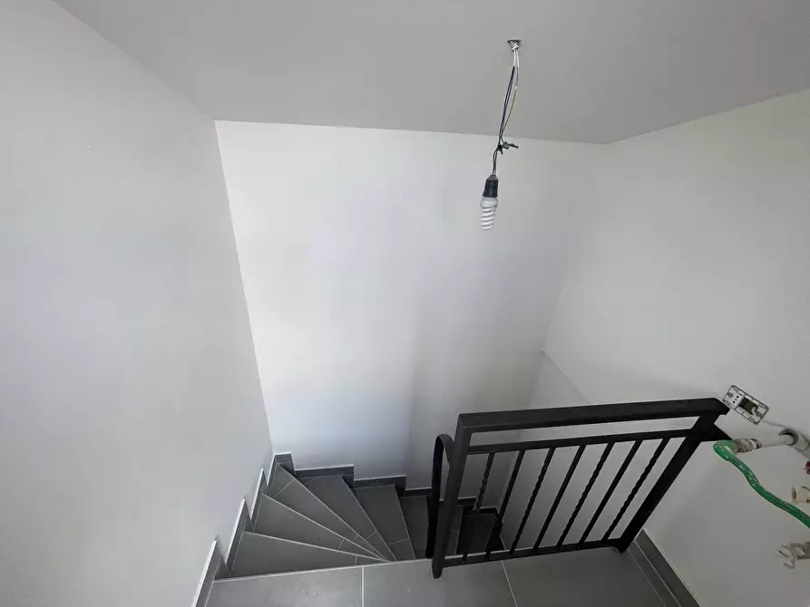 Immagine 22 di Appartamento in vendita  in via valle 69 a Alatri