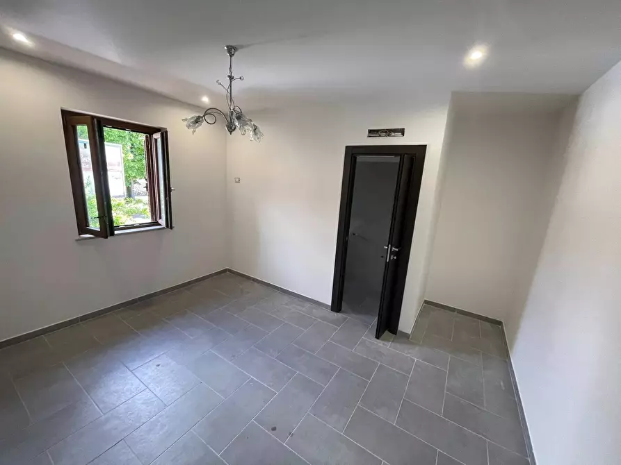 Immagine 7 di Appartamento in vendita  in via valle 69 a Alatri