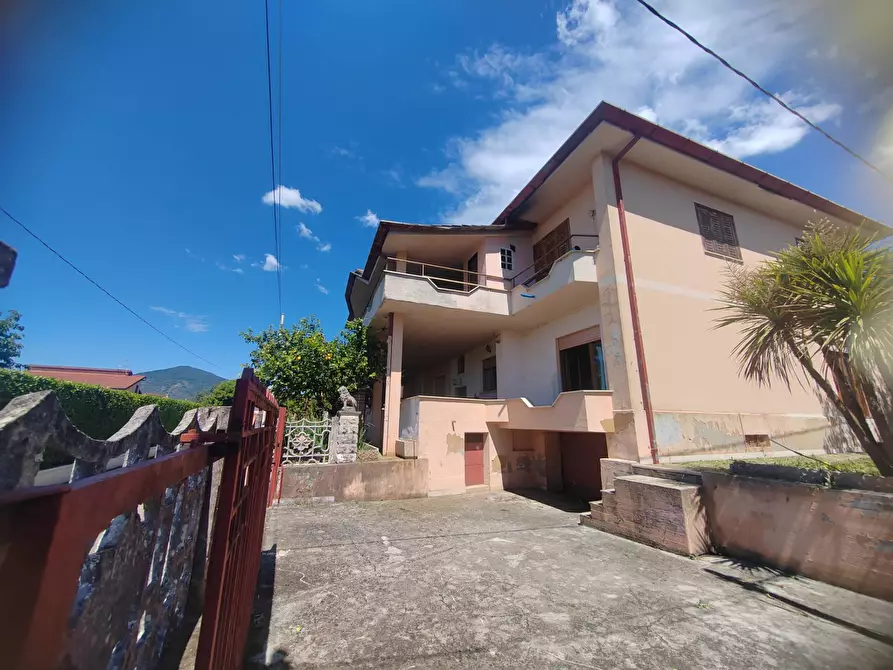 Immagine 19 di Appartamento in vendita  in melogrosso snc a Bassiano