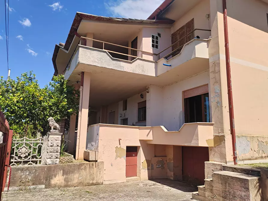 Immagine 2 di Appartamento in vendita  in melogrosso snc a Bassiano