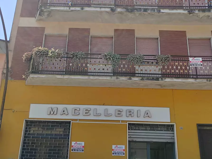 Immagine 16 di Locale commerciale in vendita  in Viale Della Libertà a Ceccano