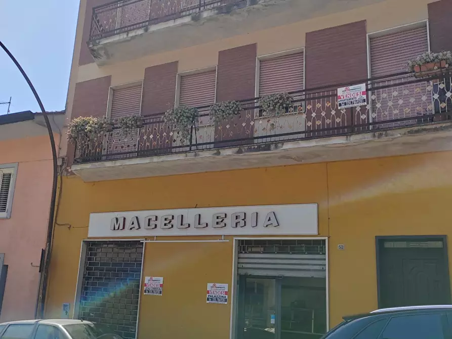Immagine 17 di Locale commerciale in vendita  in Viale Della Libertà a Ceccano