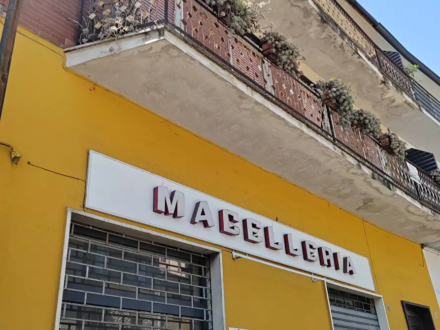 Immagine 19 di Locale commerciale in vendita  in Viale Della Libertà a Ceccano