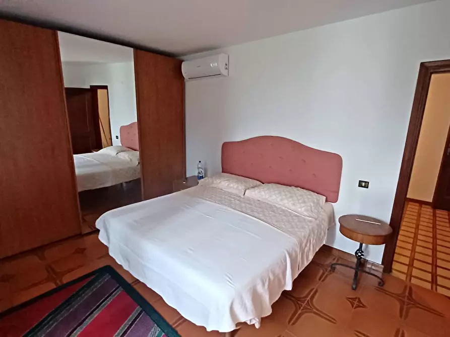 Immagine 19 di Casa semindipendente in vendita  in Via Marittima a Bassiano
