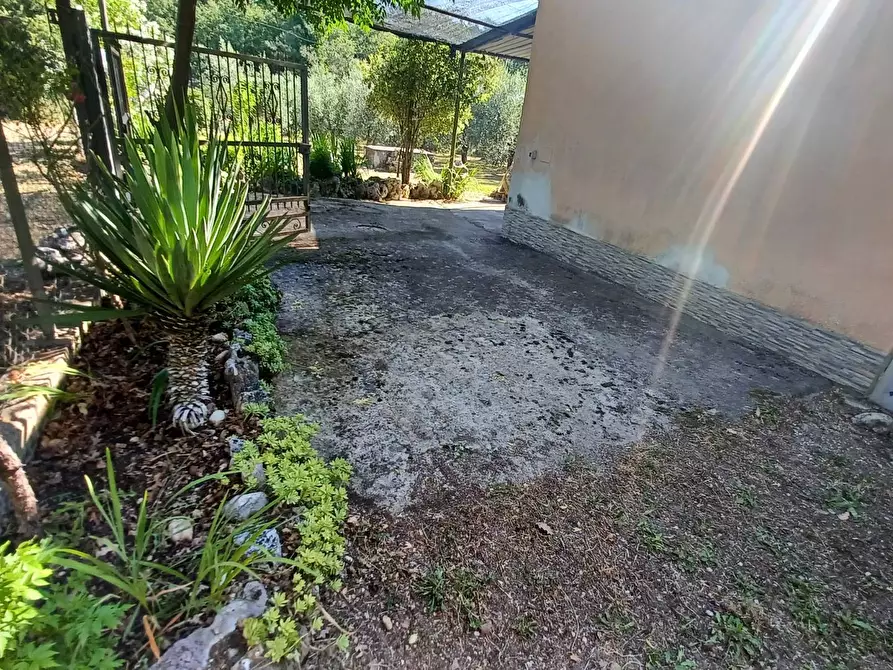 Immagine 30 di Casa indipendente in vendita  in via Cavatelle 5 a Arnara