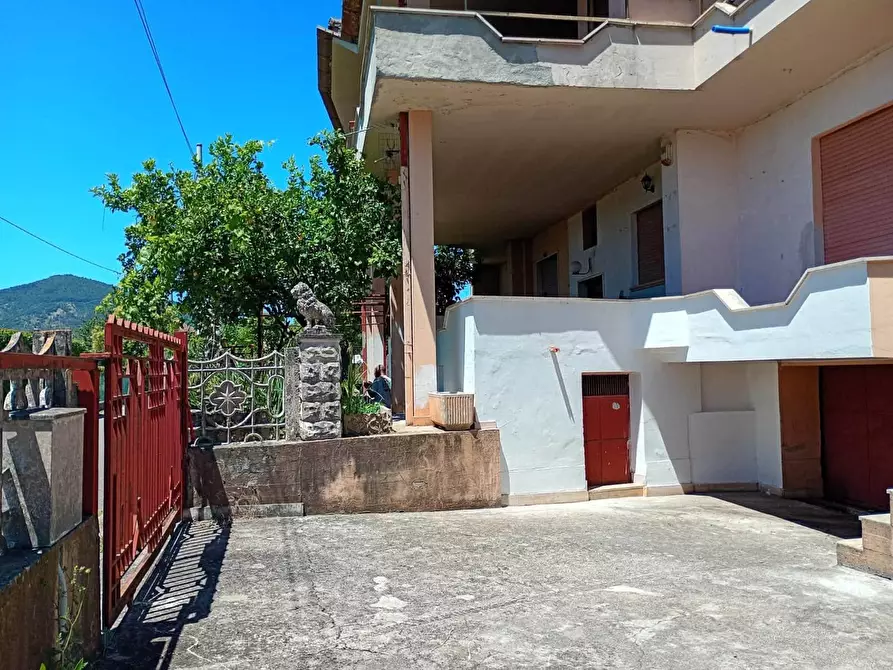 Immagine 1 di Appartamento in vendita  in melogrosso snc a Bassiano