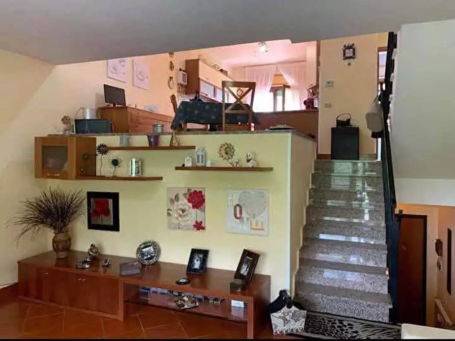 Immagine 4 di Villetta a schiera in vendita  in via sicilia 82 a Alatri